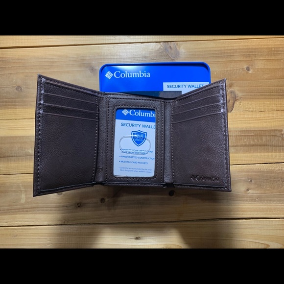 *NEW* Columbia RFID Secure Tri-Fold Wallet - Picture 3 of 6